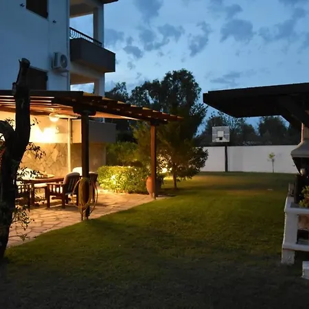K-home Villa, Your Enchanting Getaway *
