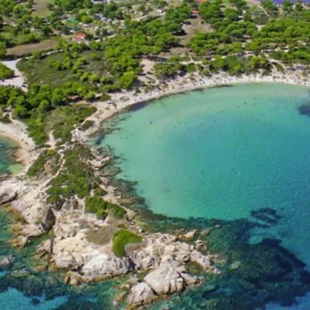 K-home Villa, Your Enchanting Getaway Villa *