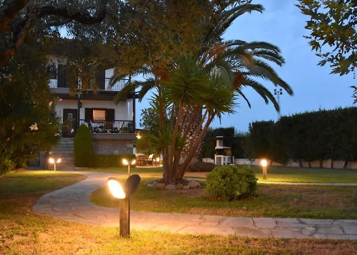 K-home Villa, Your Enchanting Getaway Vilă