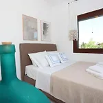 Vilă K-home Villa, Your Enchanting Getaway *